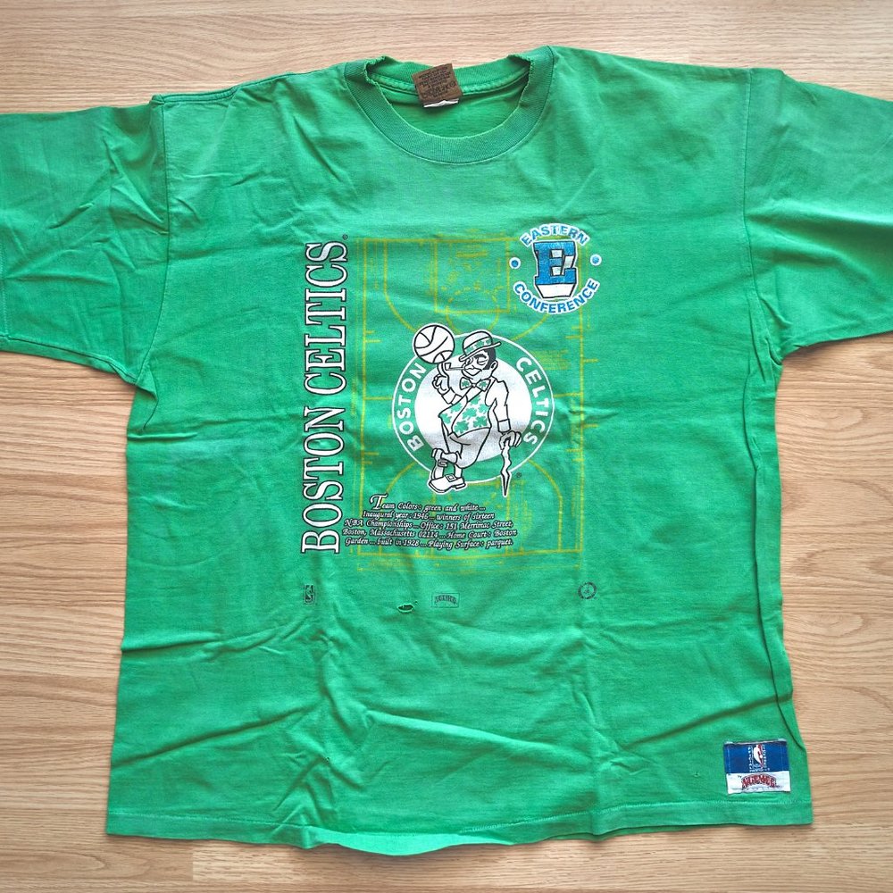 Vintage Boston Celtics NBA Nutmeg Green Men's T Shirt, Size XL, Made in USA